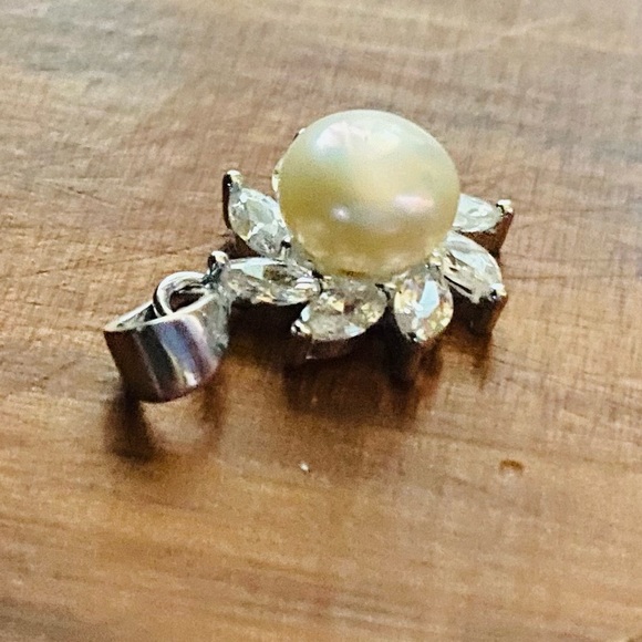 Sterling Silver Sun with pearl🌙 crescent moon Tigers Eye as a bonus. - Picture 5 of 10